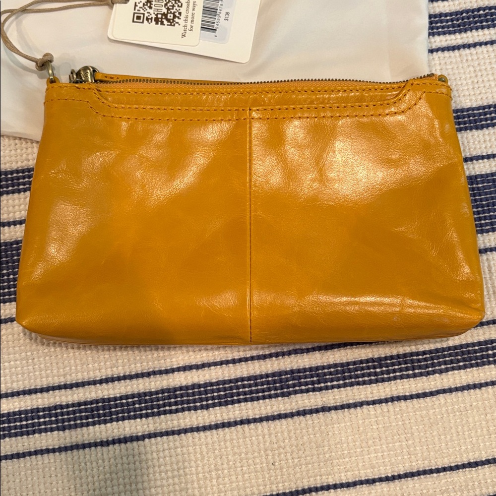 NWT HOBO Darcy Crossbody in Polished Leather - Sun Glow - Picture 5 of 13